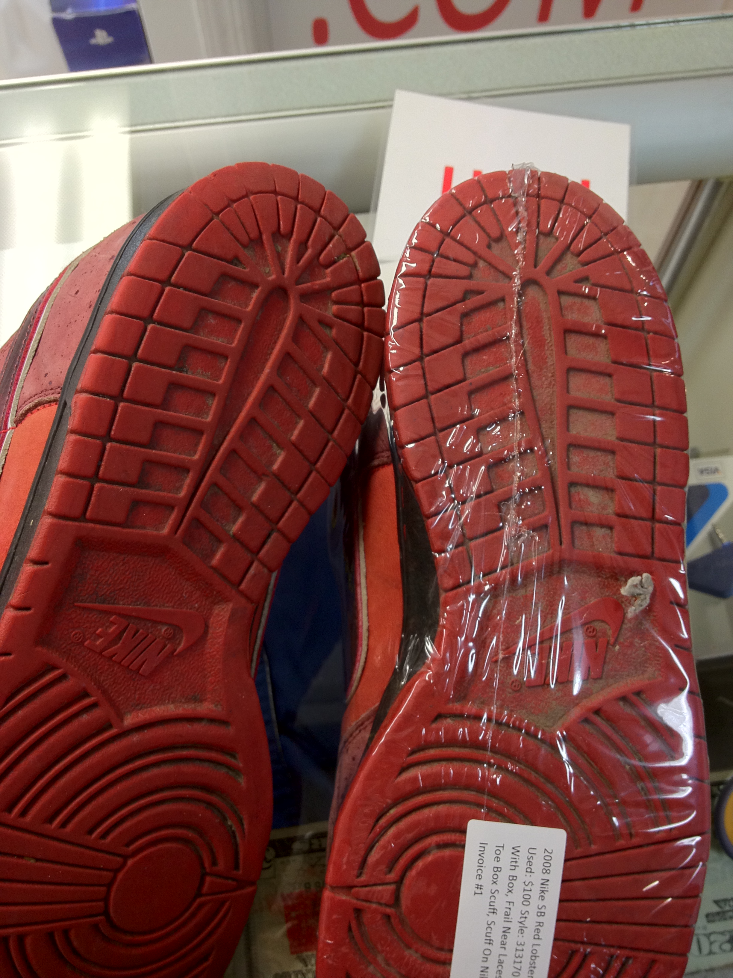 nike lobster red