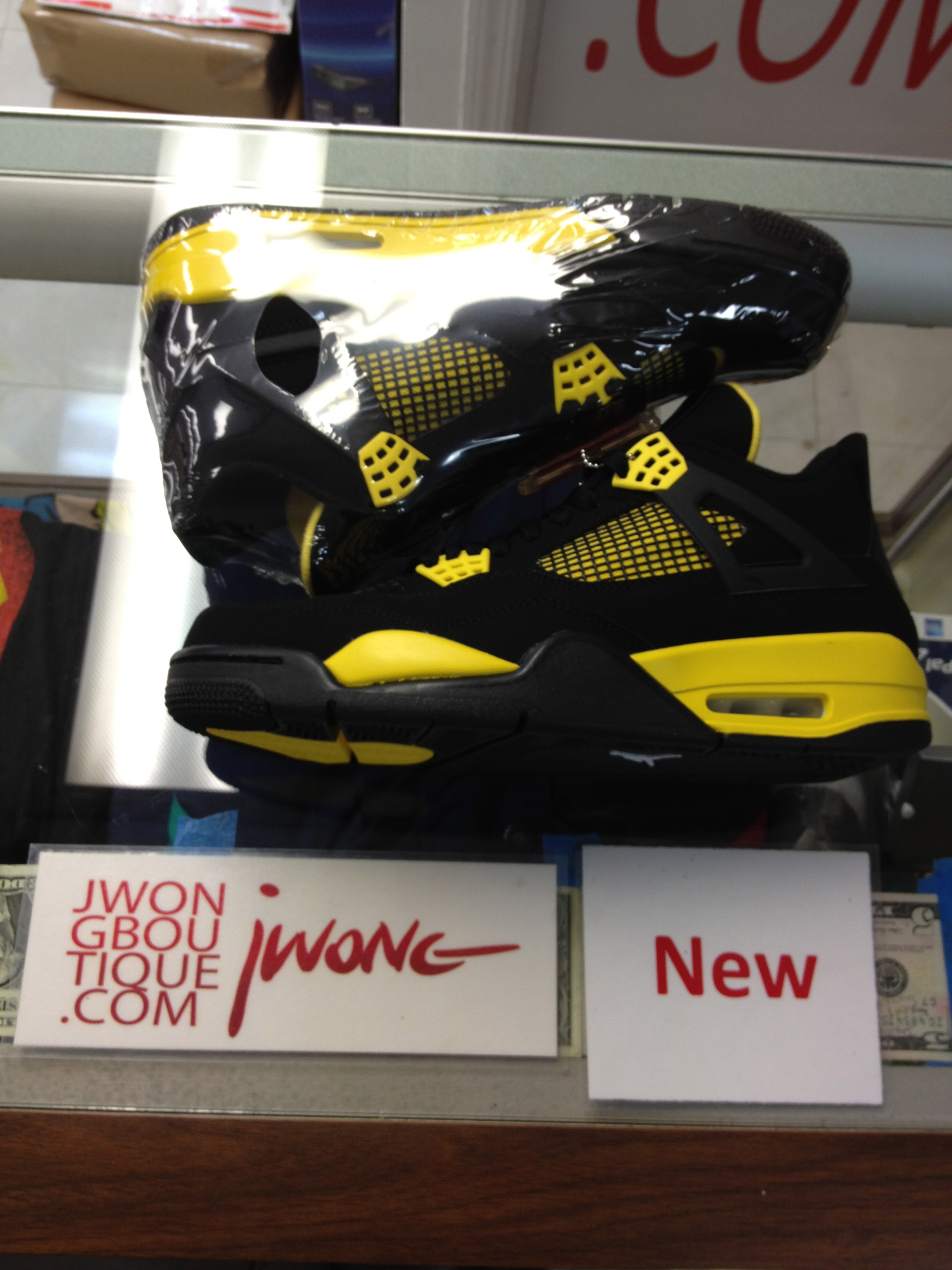 2012 Nike Air Jordan IV Thunder Men | Jwong Boutique