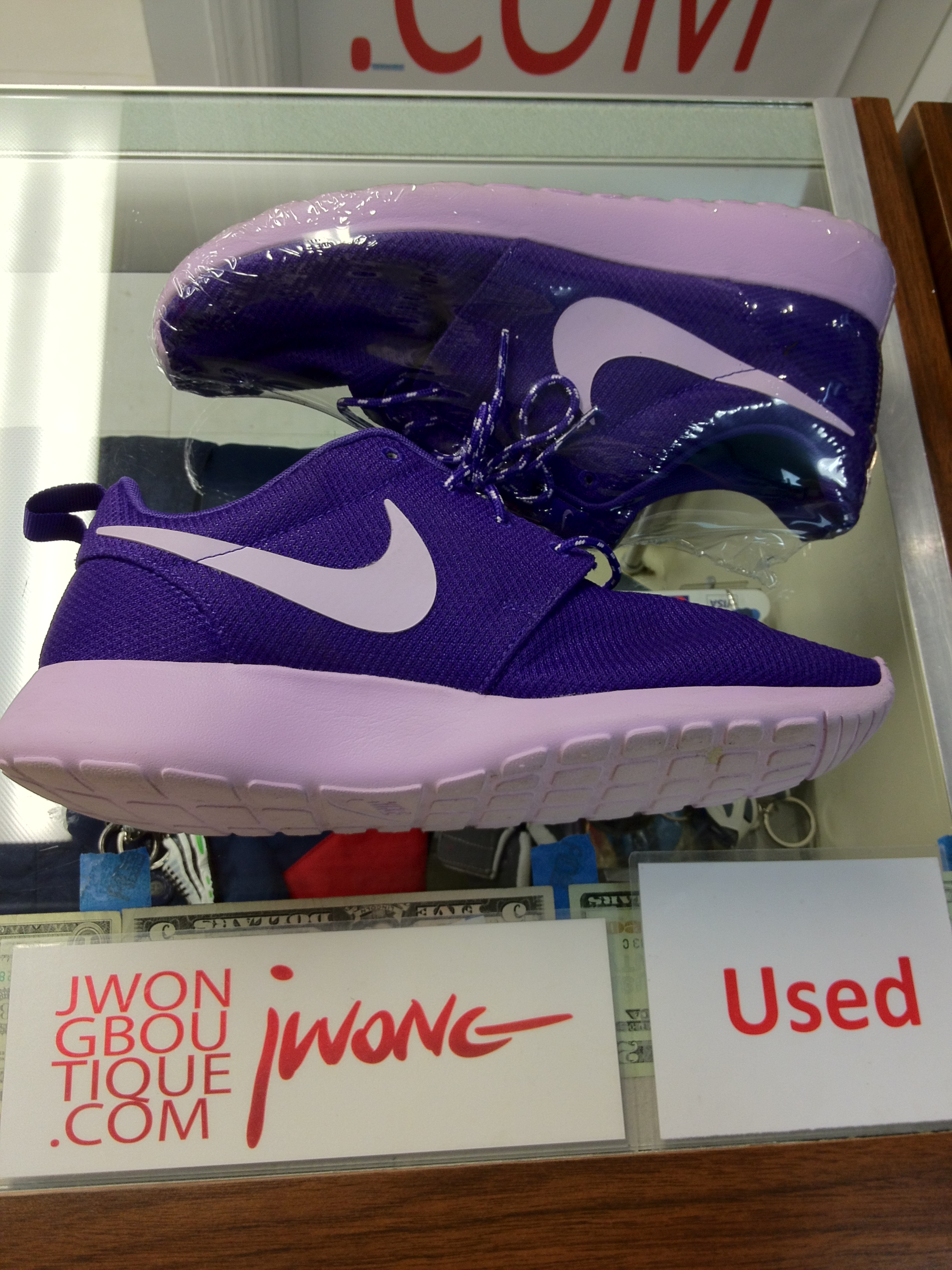 nike roshe purple