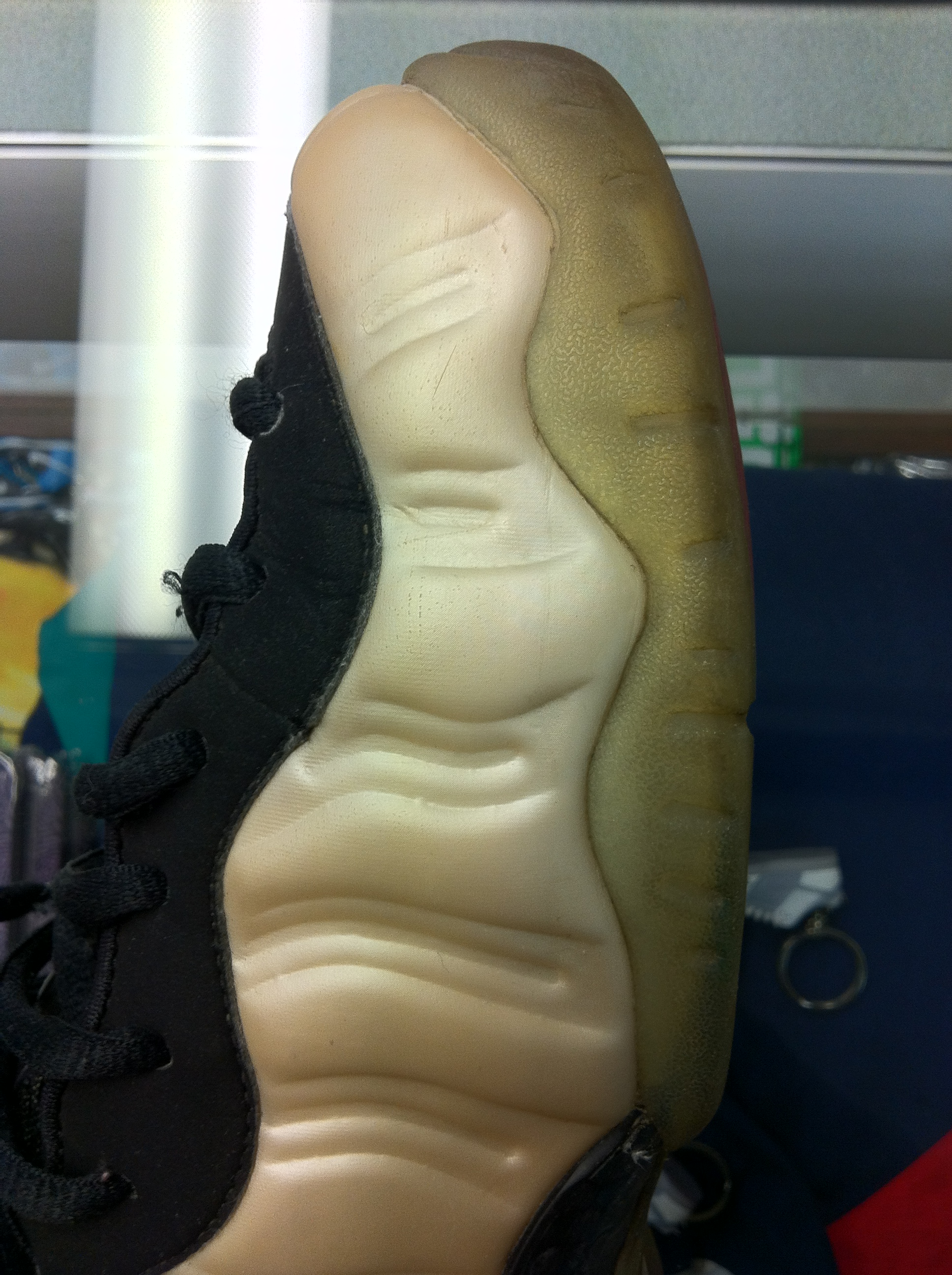 nike foamposite pearl 2010
