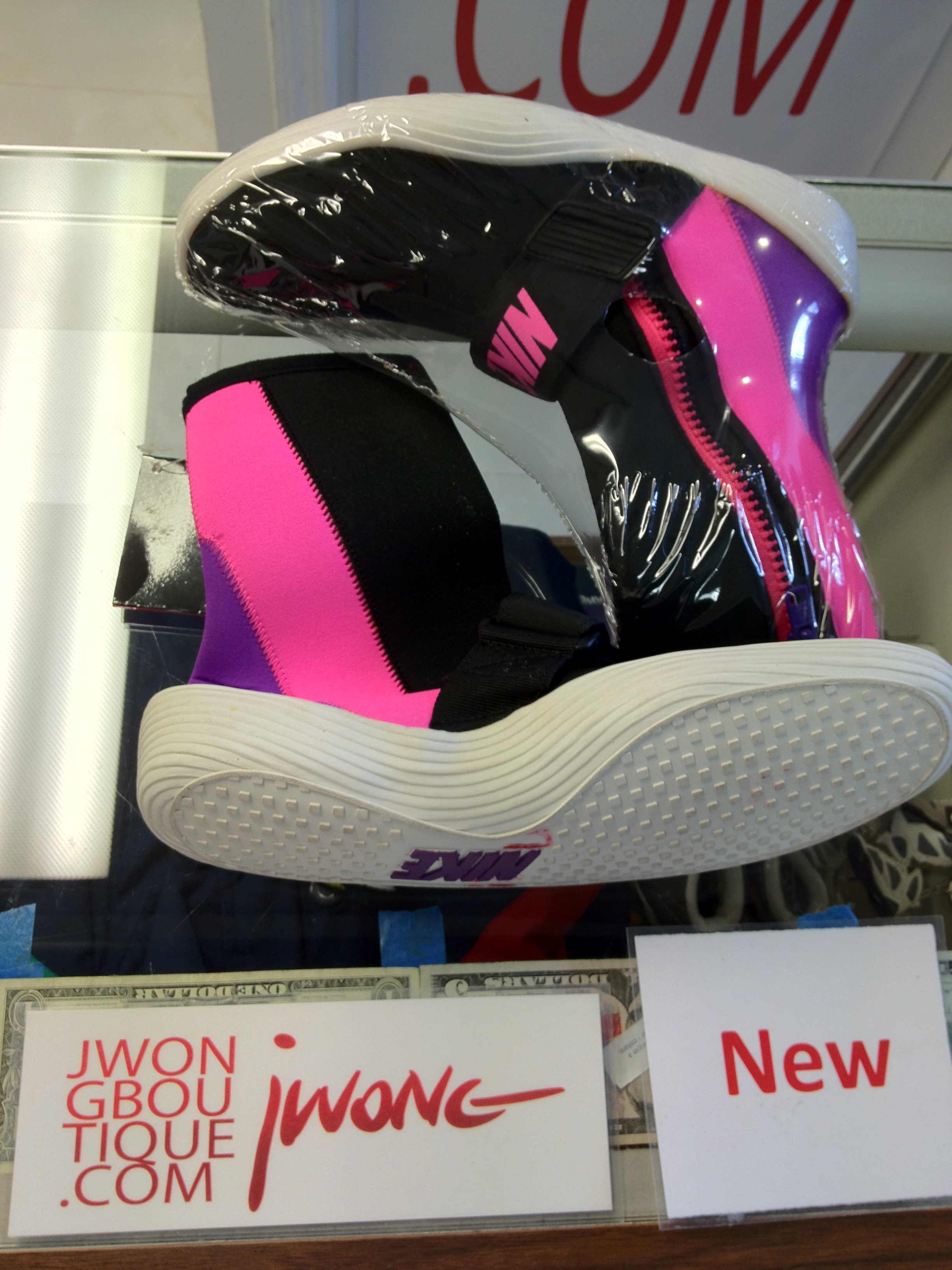 nike underwater shoes