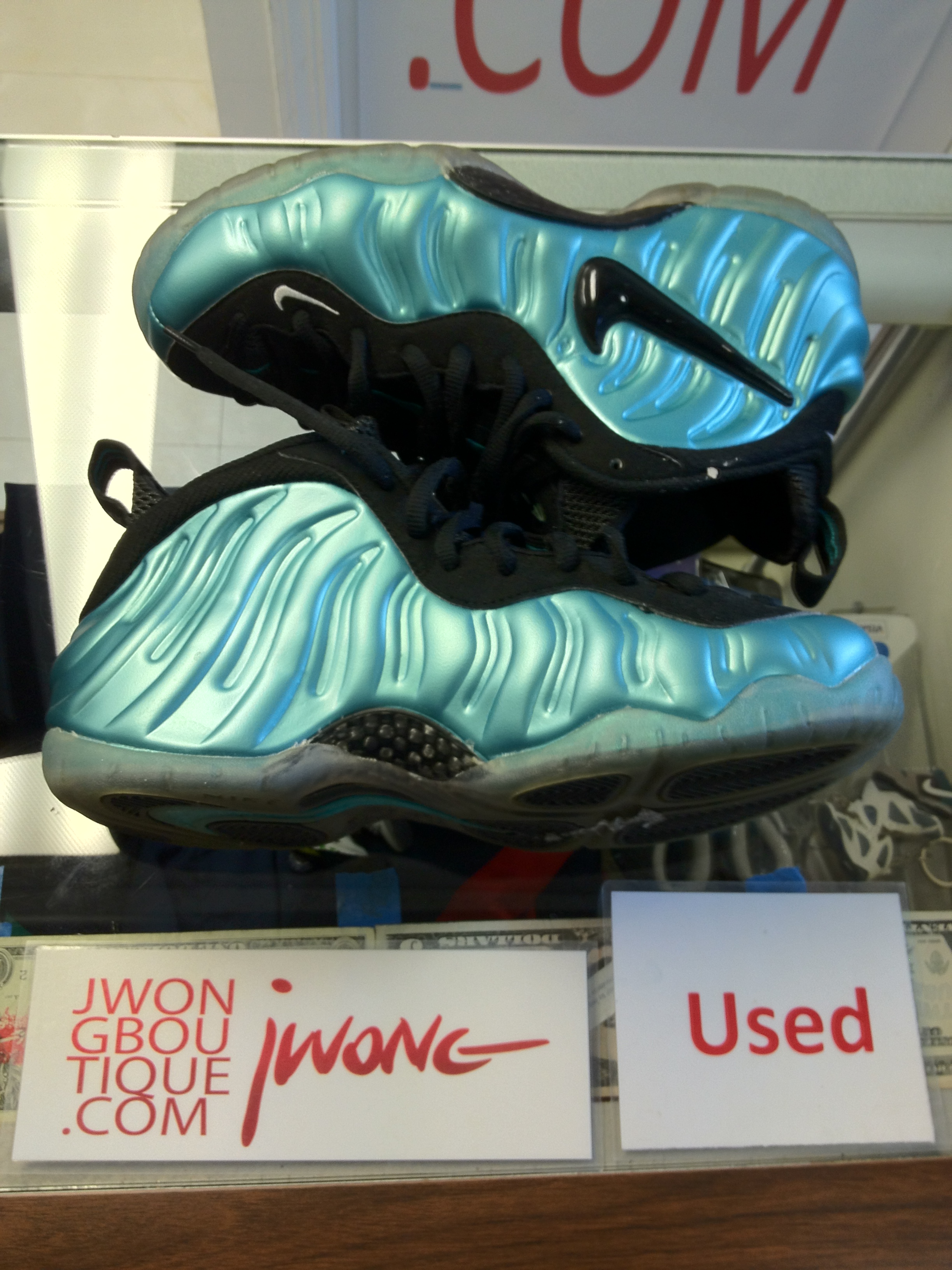 nike foamposite electric blue