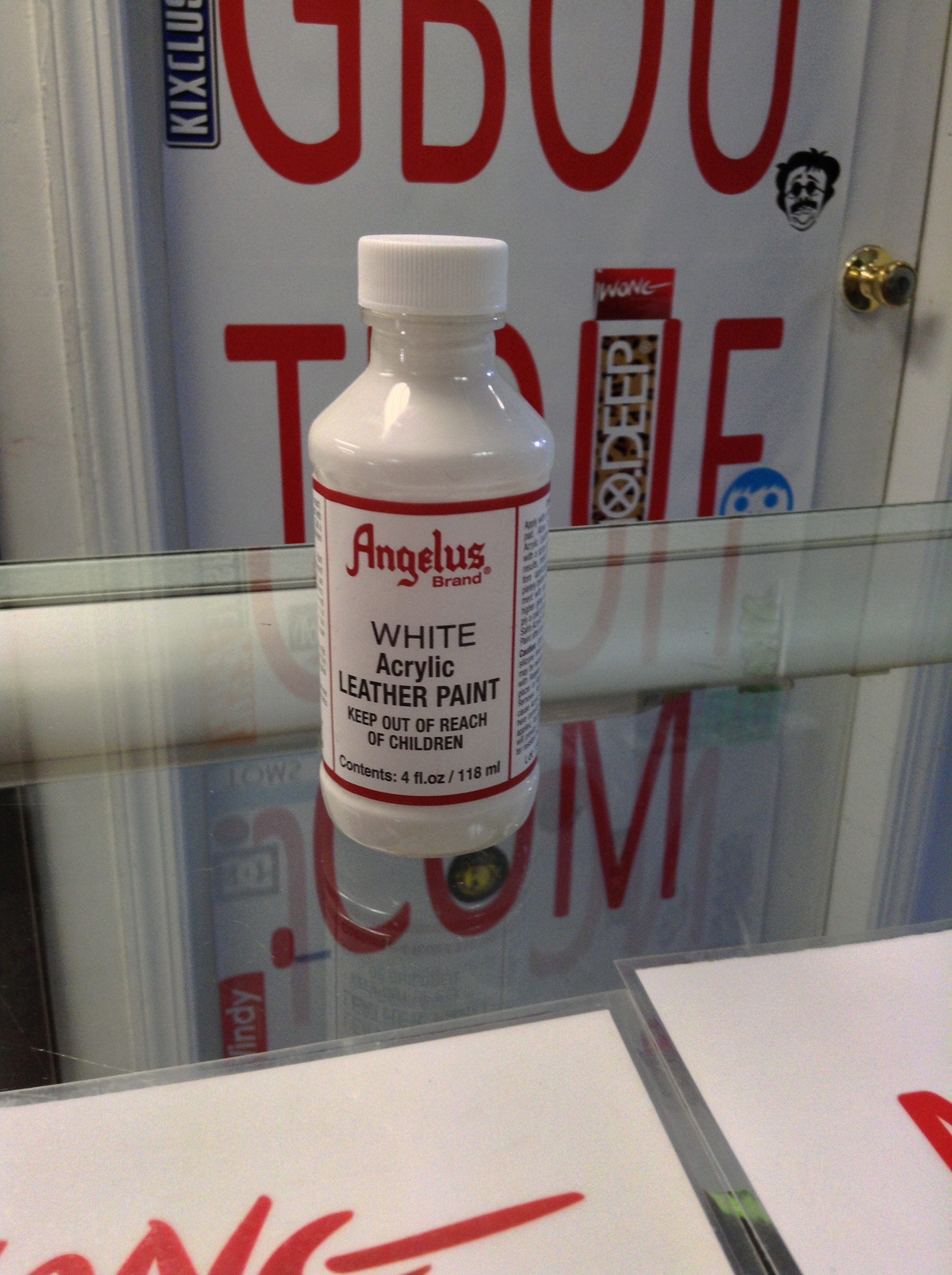 white angelus paint