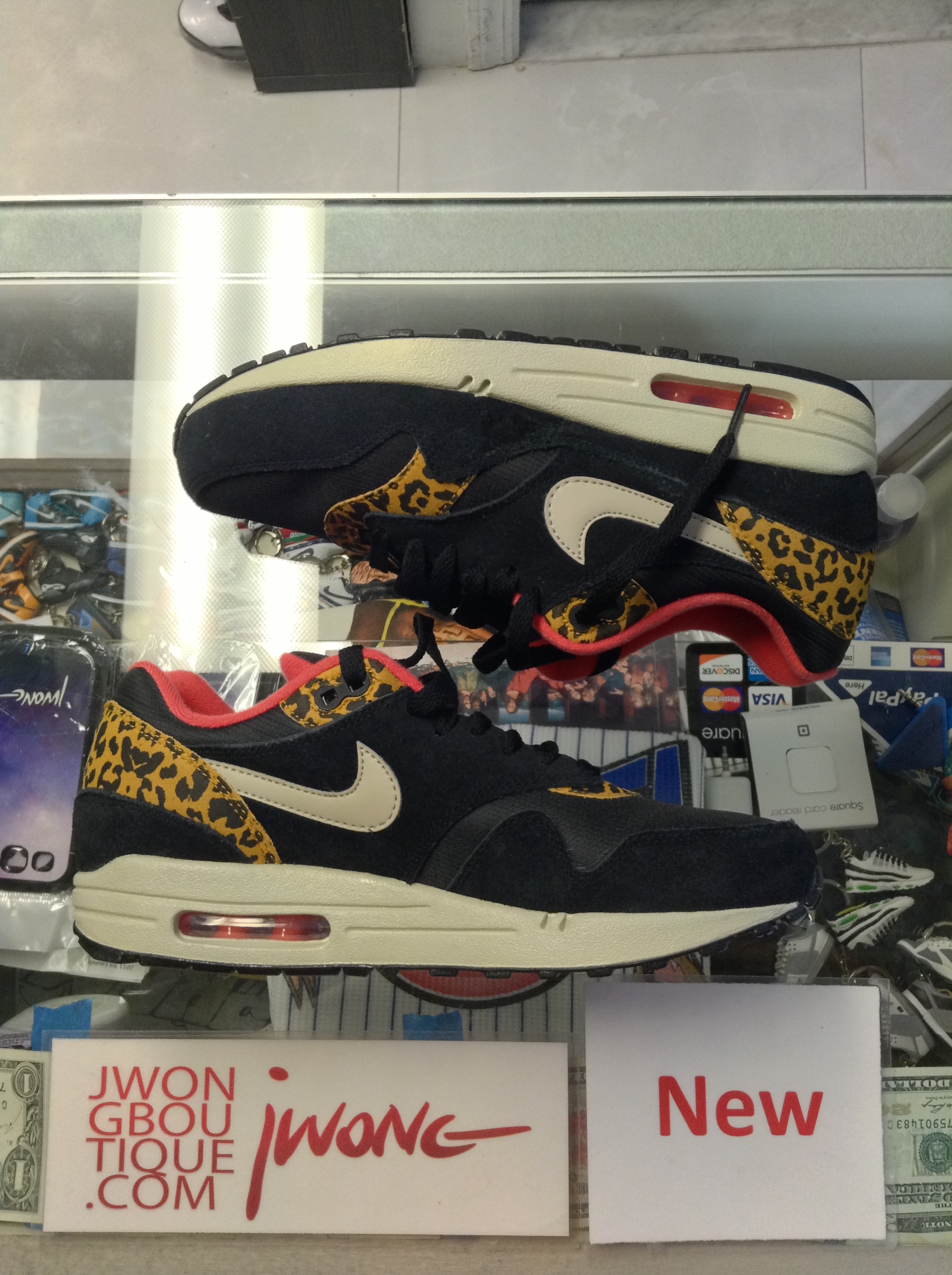 nike air max 1 leopard 2012