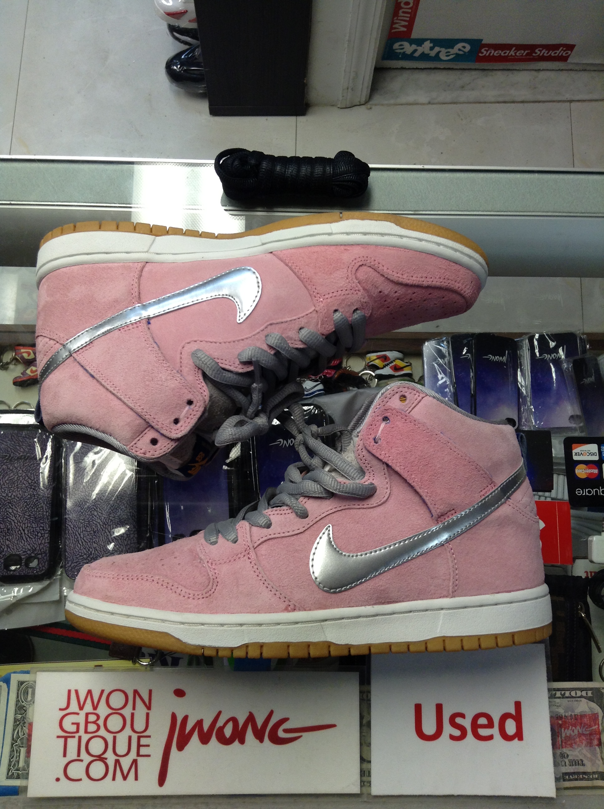 nike dunk year of the pig