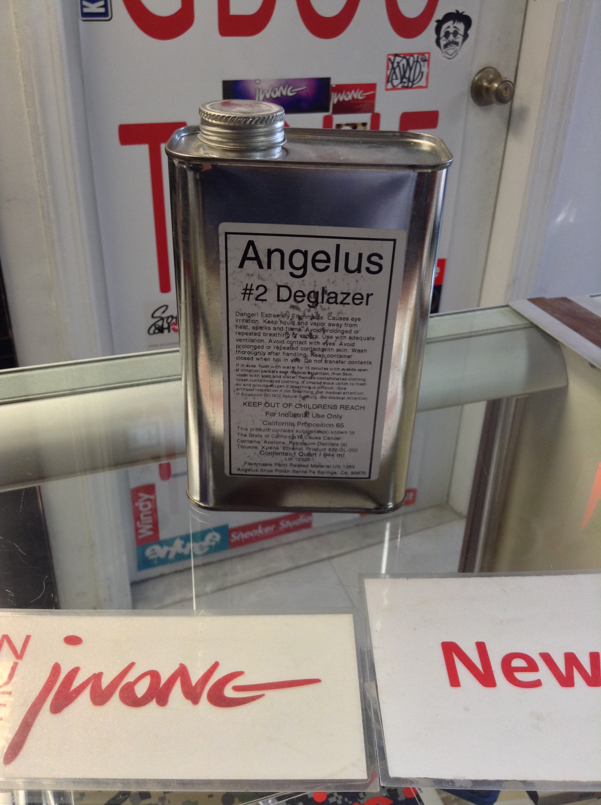 how to use angelus leather preparer and deglazer