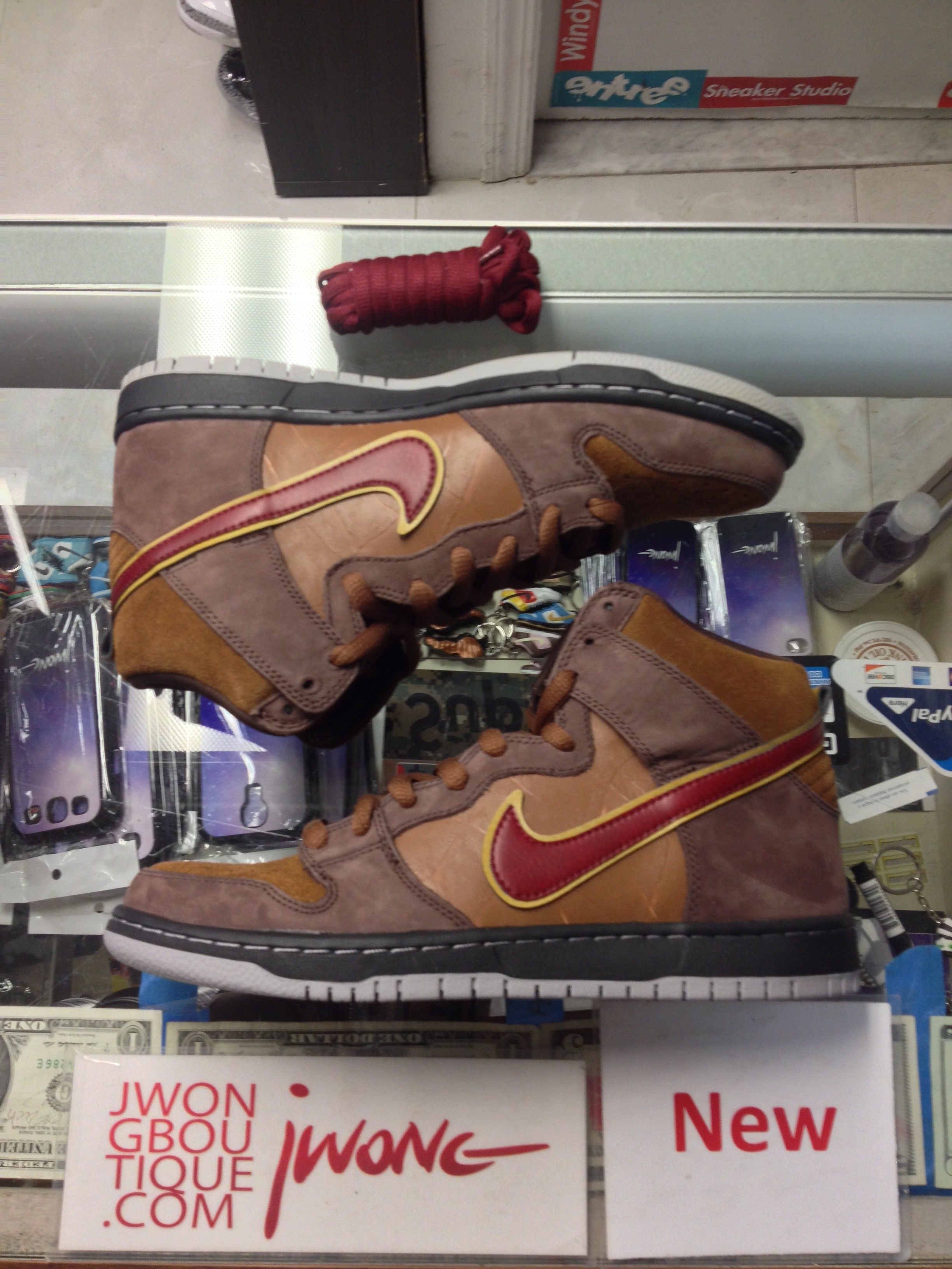 where to buy dunks in store