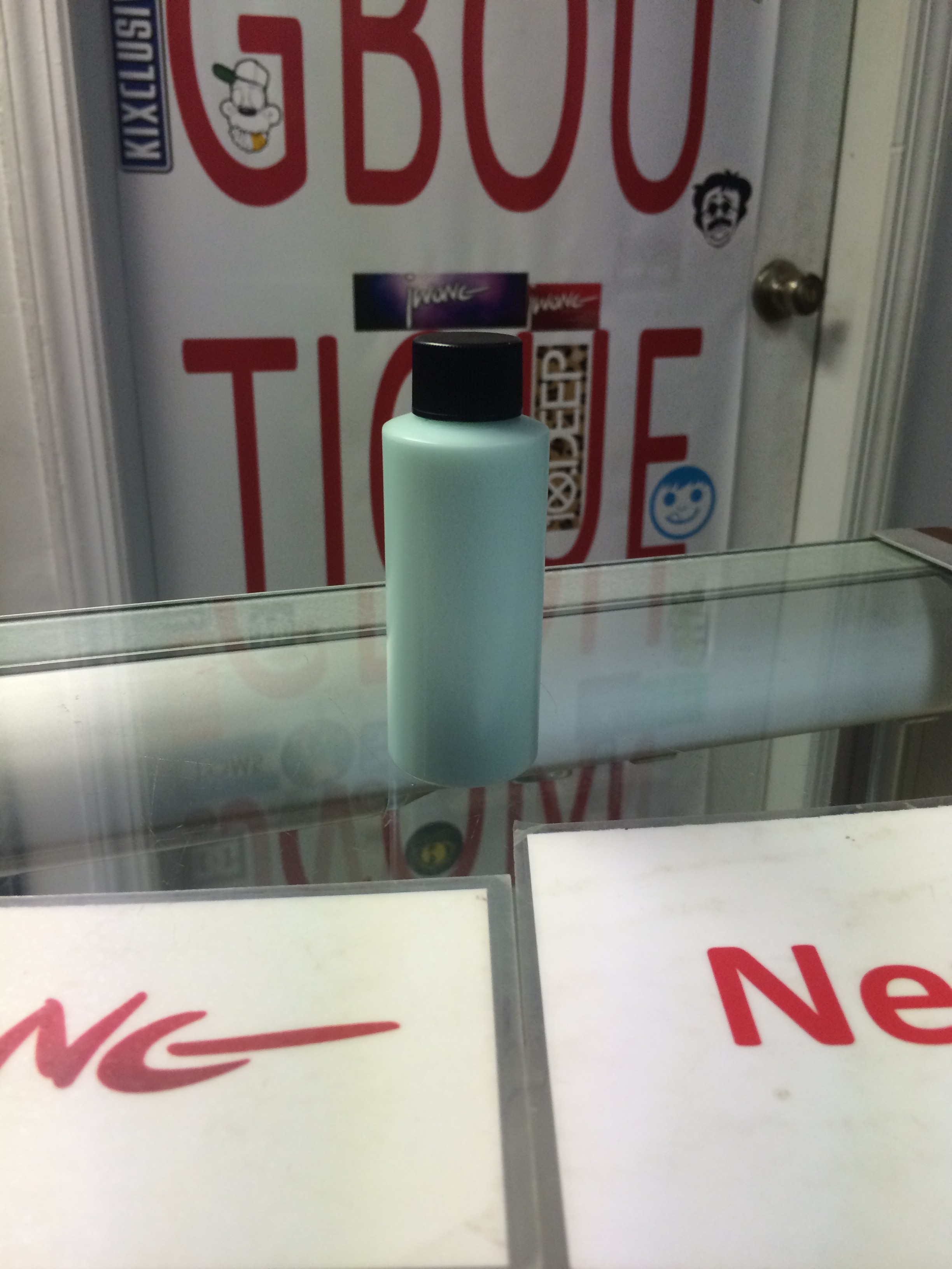 glow in the dark acrylic leather paint