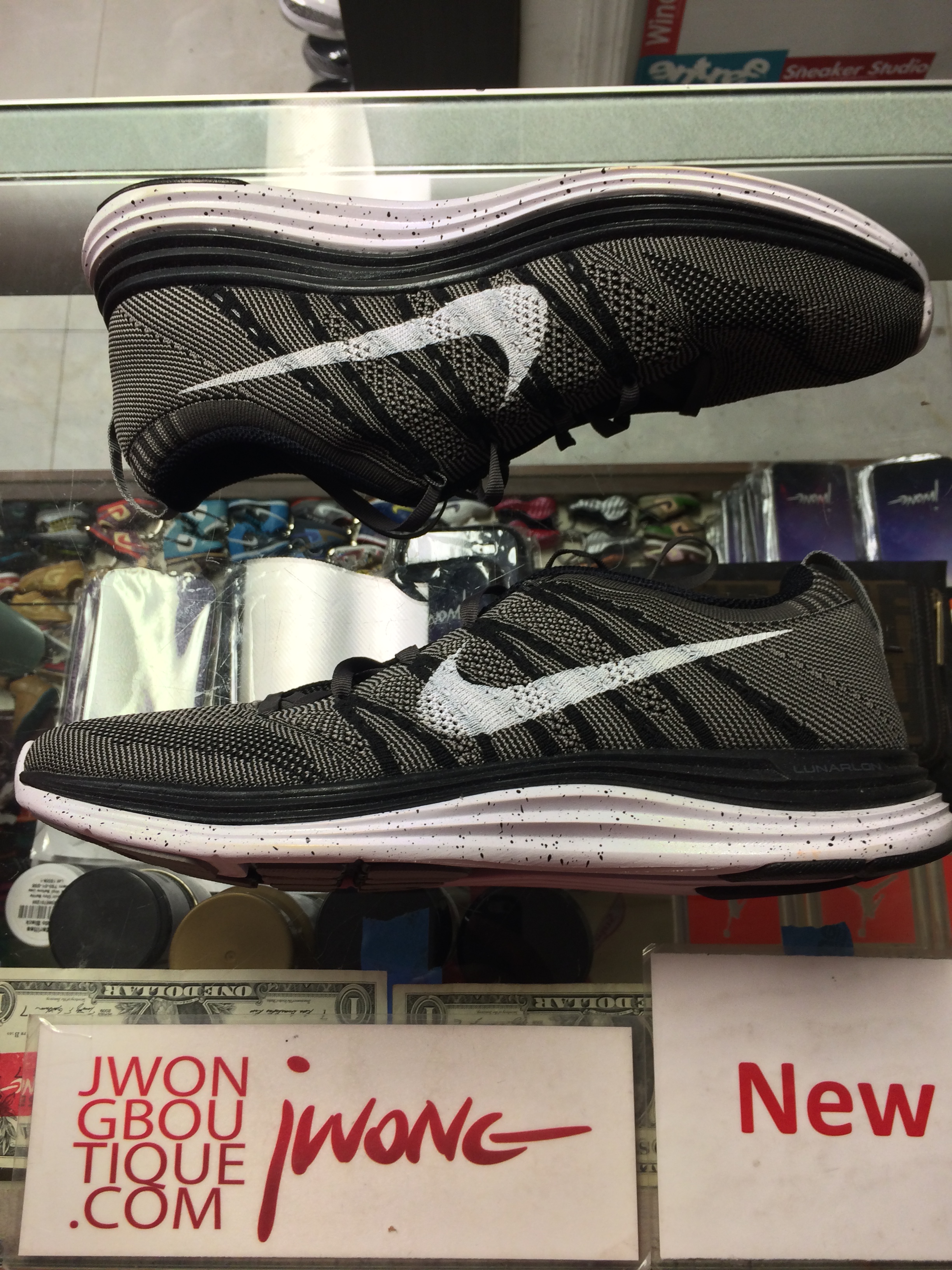 flyknit ones