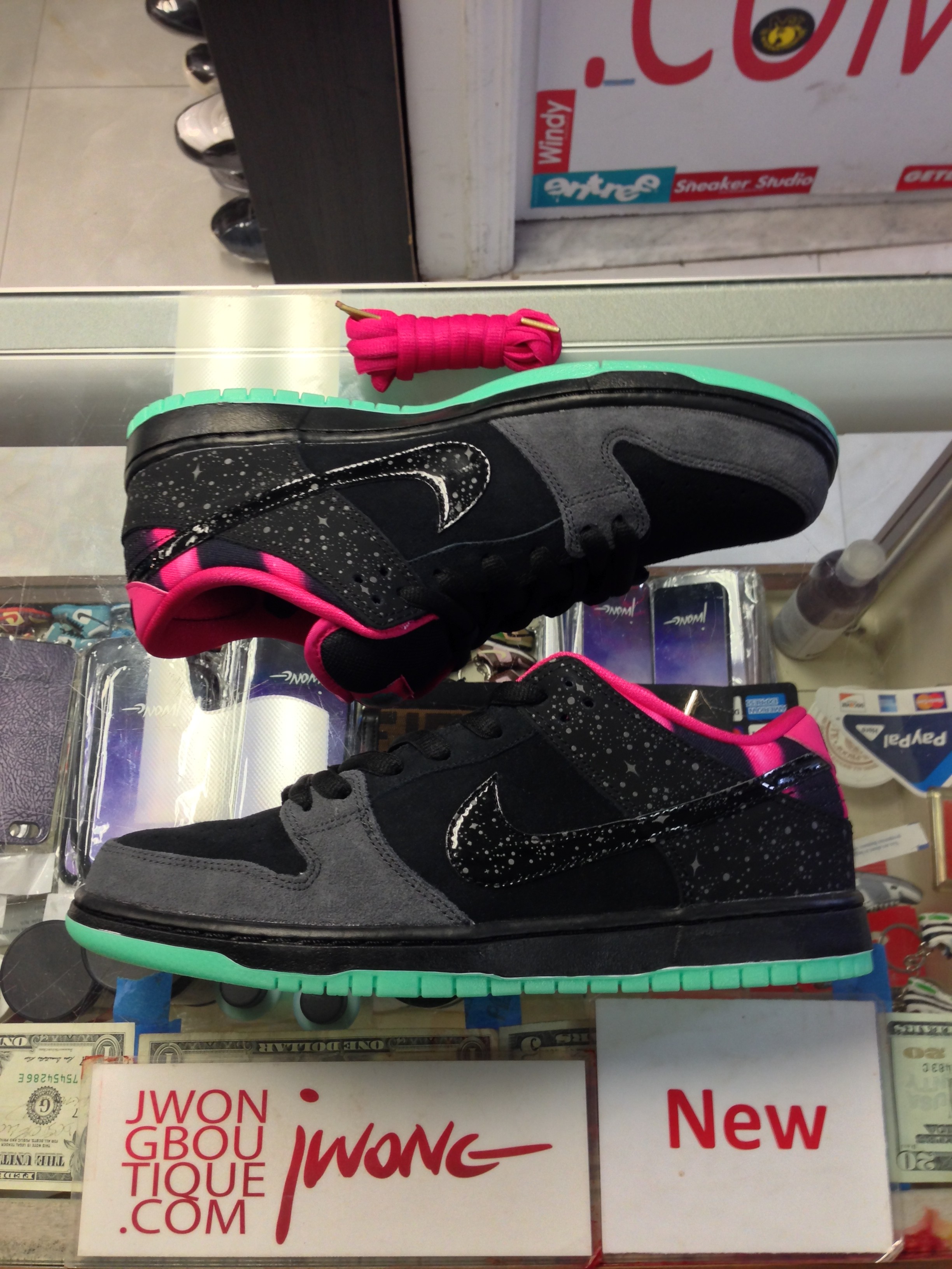 northern lights dunks low