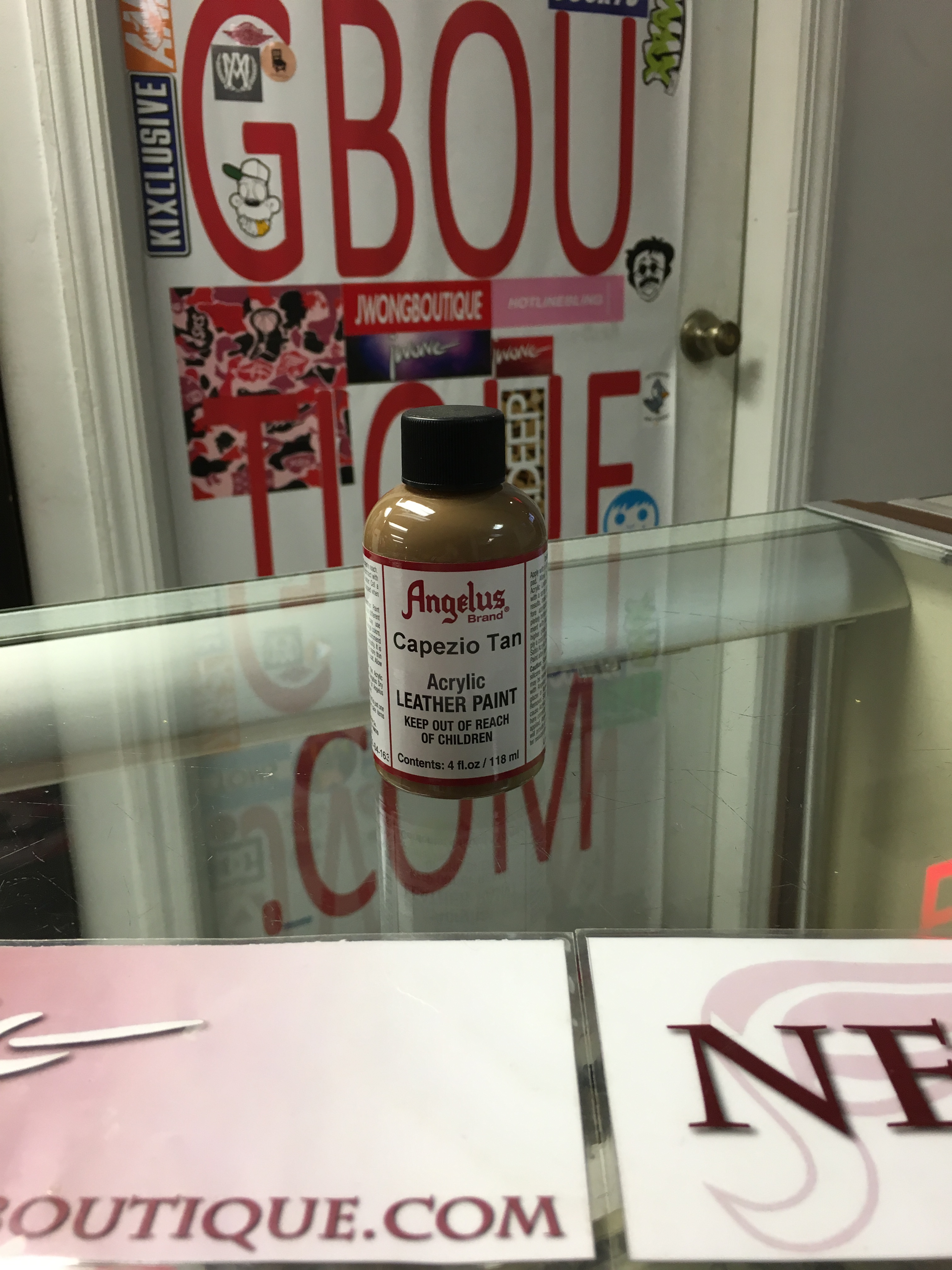 angelus paint tan