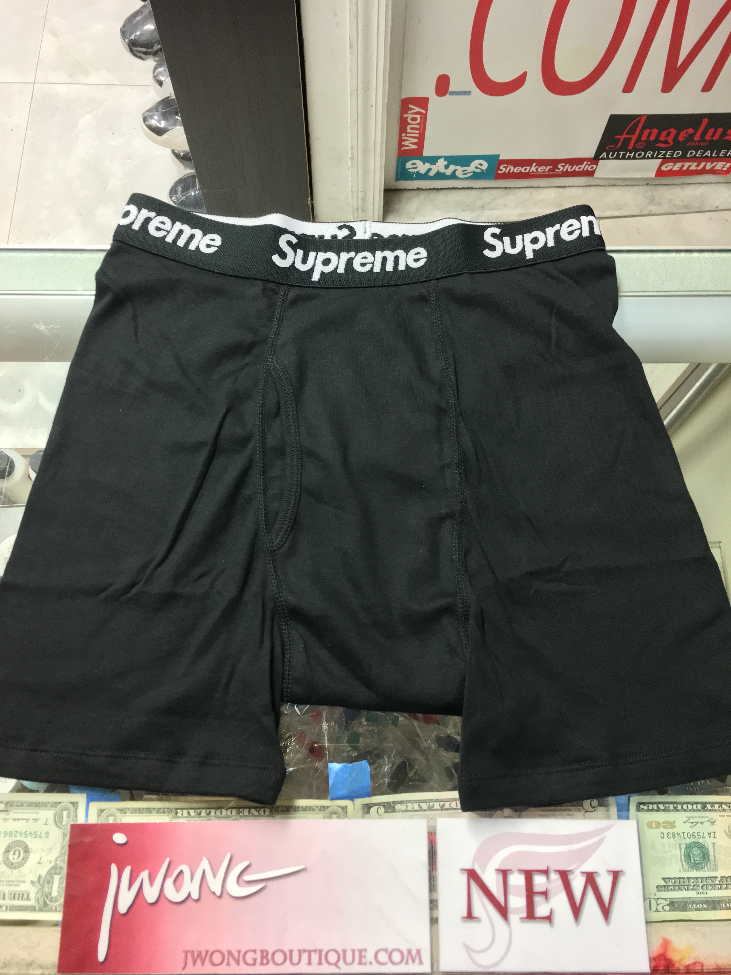 2016 Supreme Hanes Boxer Briefs Black | Jwong Boutique