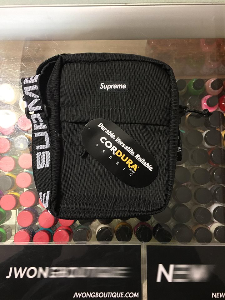 2018 Supreme Shoulder Bag Black Open Packaged | Jwong Boutique