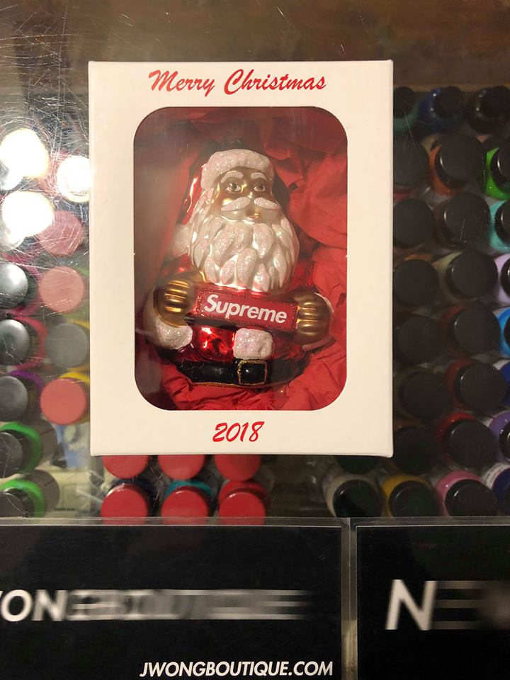 2018 Supreme Santa Ornament Red | Jwong Boutique