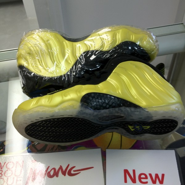 2011 Nike Air Foamposite Electrolime 