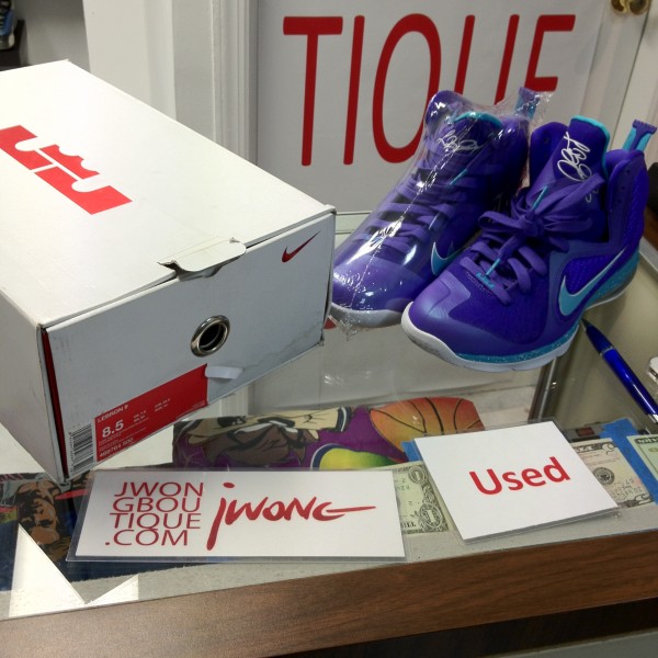 Nike Lebron 9 Hornets