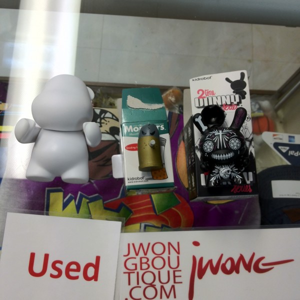 Kidrobot Dunny (Maynard)