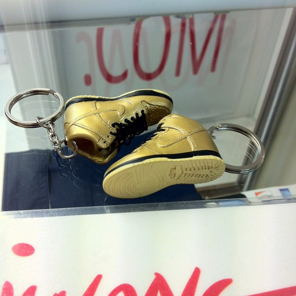 2004 Nike Dunk High Olympic Gold Key Chain