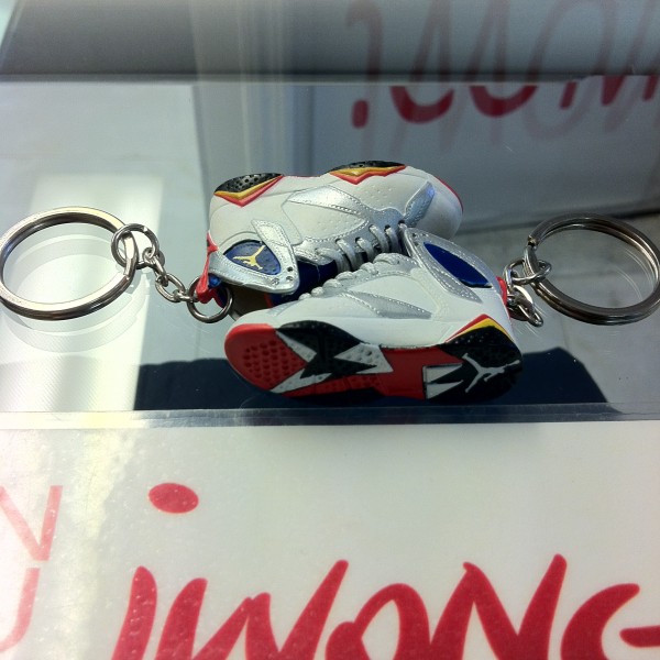 2004 Nike Air Jordan VII Olympic Keychain