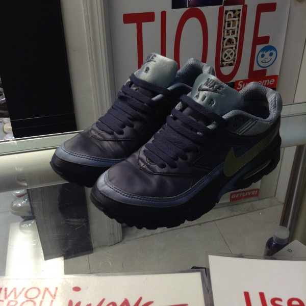 2001 Nike Air Max Classic BW