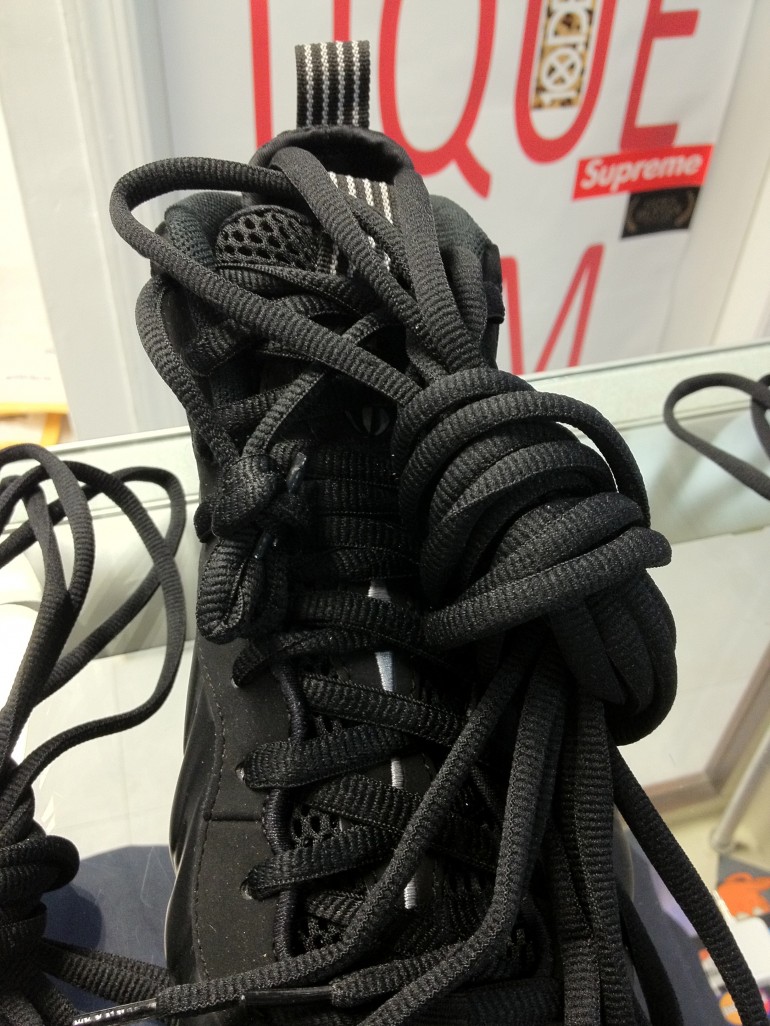 foamposite shoe laces