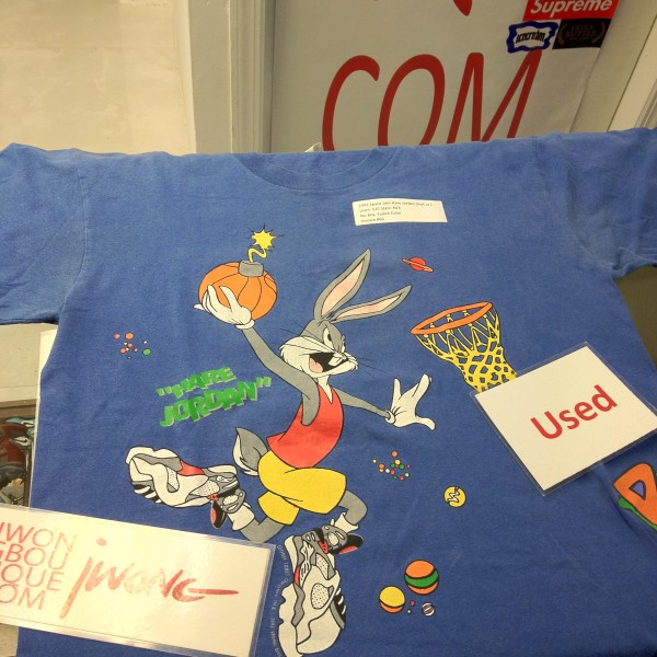 1993 Space Jam Hare Jordan Shirt
