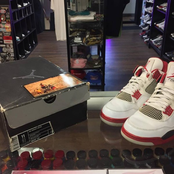 2006 Nike Air Jordan IV Mars