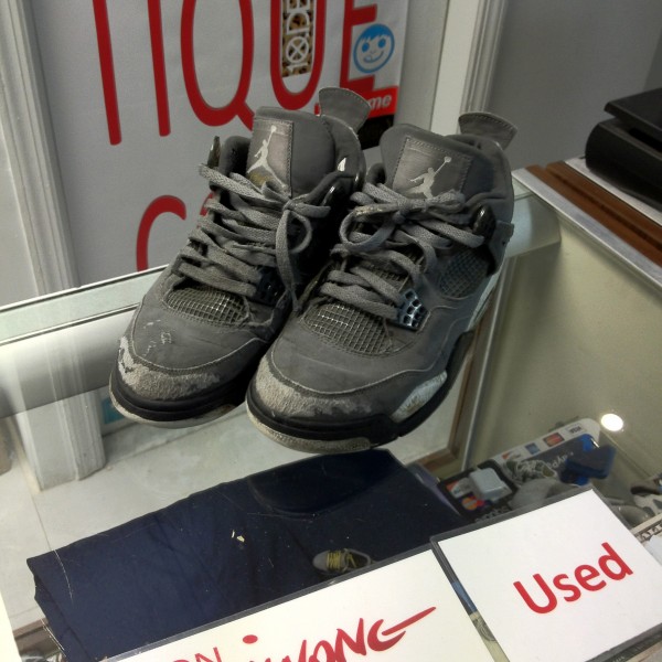 2004 NIke Air Jordan IV Cool Grey 