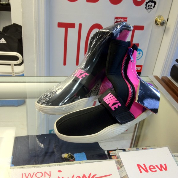 1989 Nike Aqua Boot Scuba Shoe