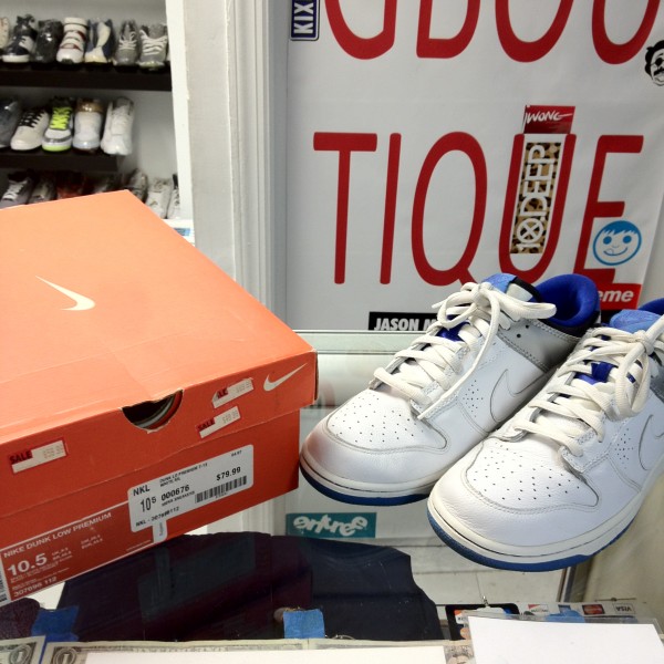 2006 Nike Dunk Low Premium Jordan Pack White Silver