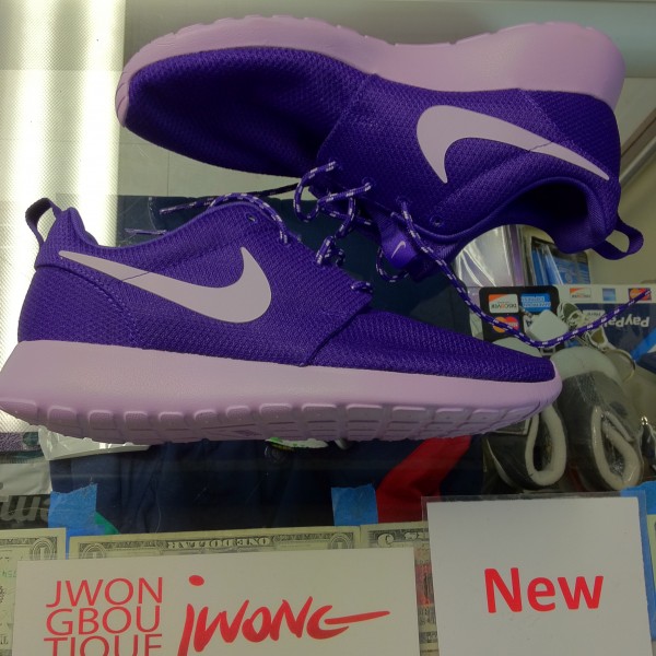 2012 Nike Roshe Run Court Purple