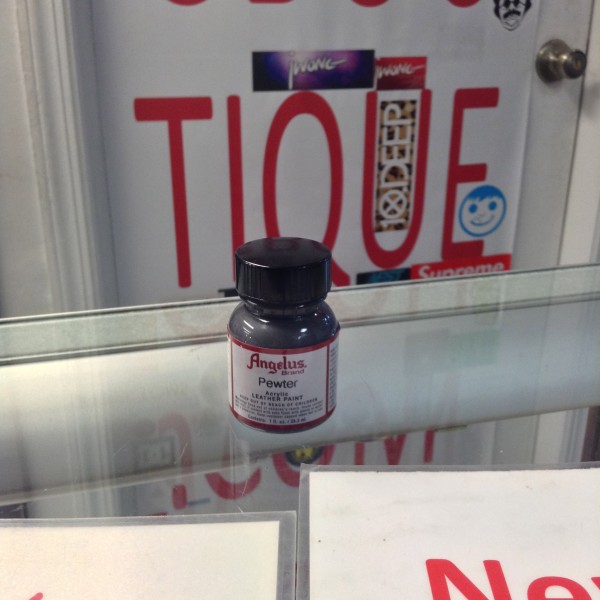 Angelus Pewter Acrylic Leather Paint 1 FL OZ