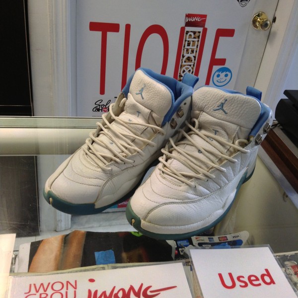 2004 Nike Air Jordan XII University Blue