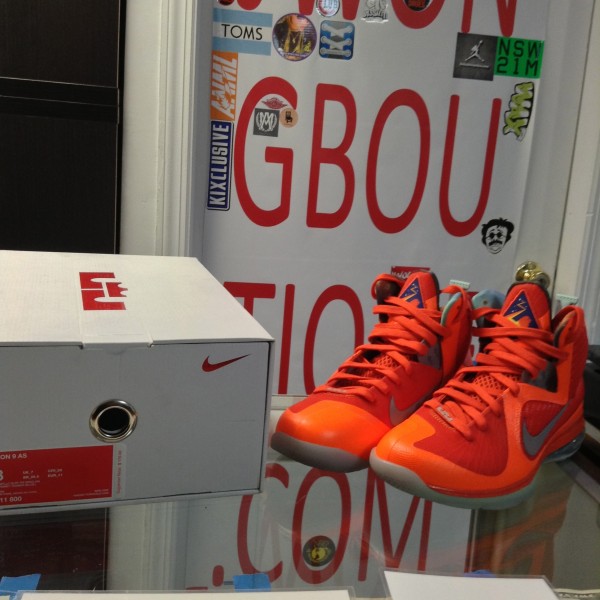 2011 NIke Lebron 9 Galaxy Big Bangs