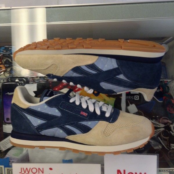 2013 Reebok Mita 30th Anniversary Creme