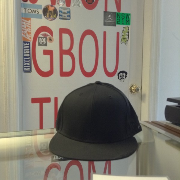 Fitted 2006 Sup Black Phase 2 sz 7 3/4