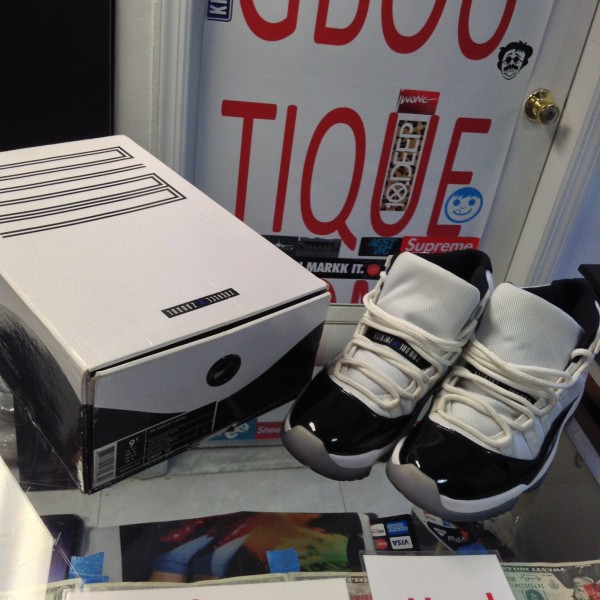 2011 Nike Air Jordan XI Concord 