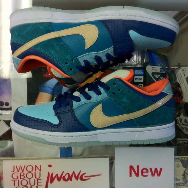 2013 Nike Dunk Low Premium SB QS MIA