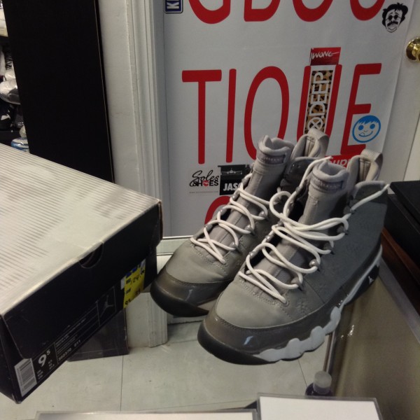 2002 Nike Air Jordan IX Cool Grey 
