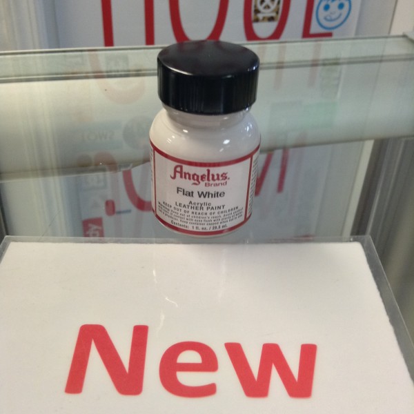 Angelus Flat White Acrylic Leather Paint 1 FL OZ