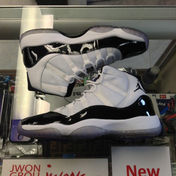2011 Nike Air Jordan XI Concord Youth
