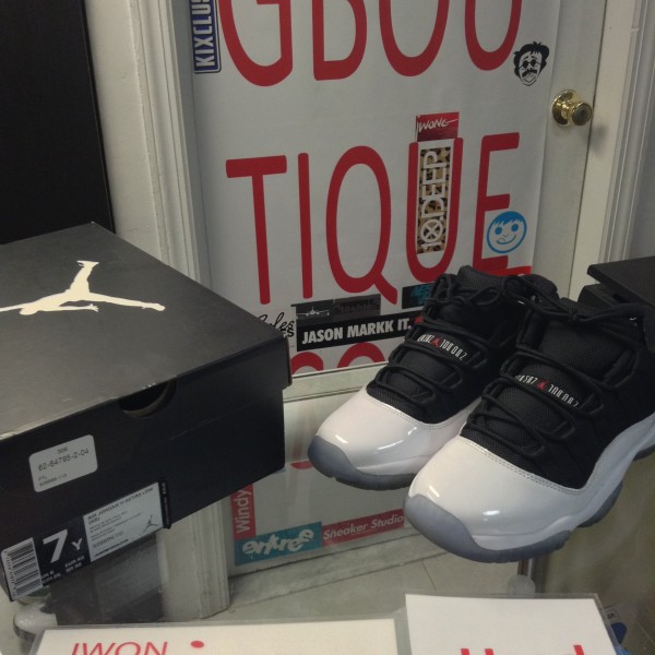 2013 Nike Air Jordan XI Low Black White