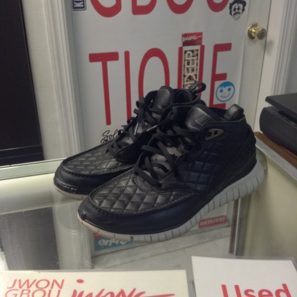 2008 Nike Free Hybrid Boot Black Sample