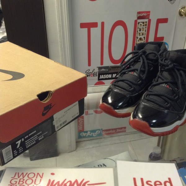 1996 Nike Air Jordan XI Bred