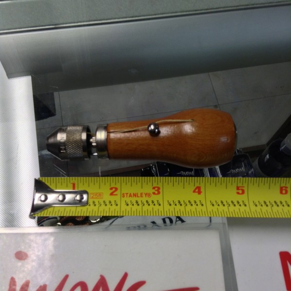 The Speedy Stitcher Sewing Awl