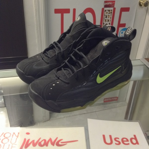 2009 Nike Air Total Max Uptempo LE Neon