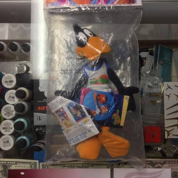 1996 Space Jam Warner Bros Looney Tune Squad Toy Daffy Duck