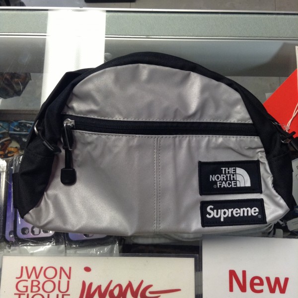 2012 Sup The North Face Roo II