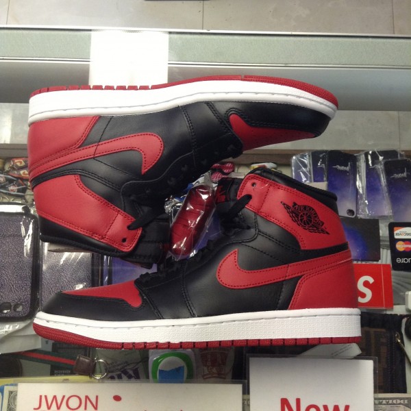 2013 Nike Air Jordan I Bred