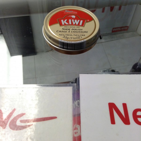 Kiwi Shoe Polish Neutral